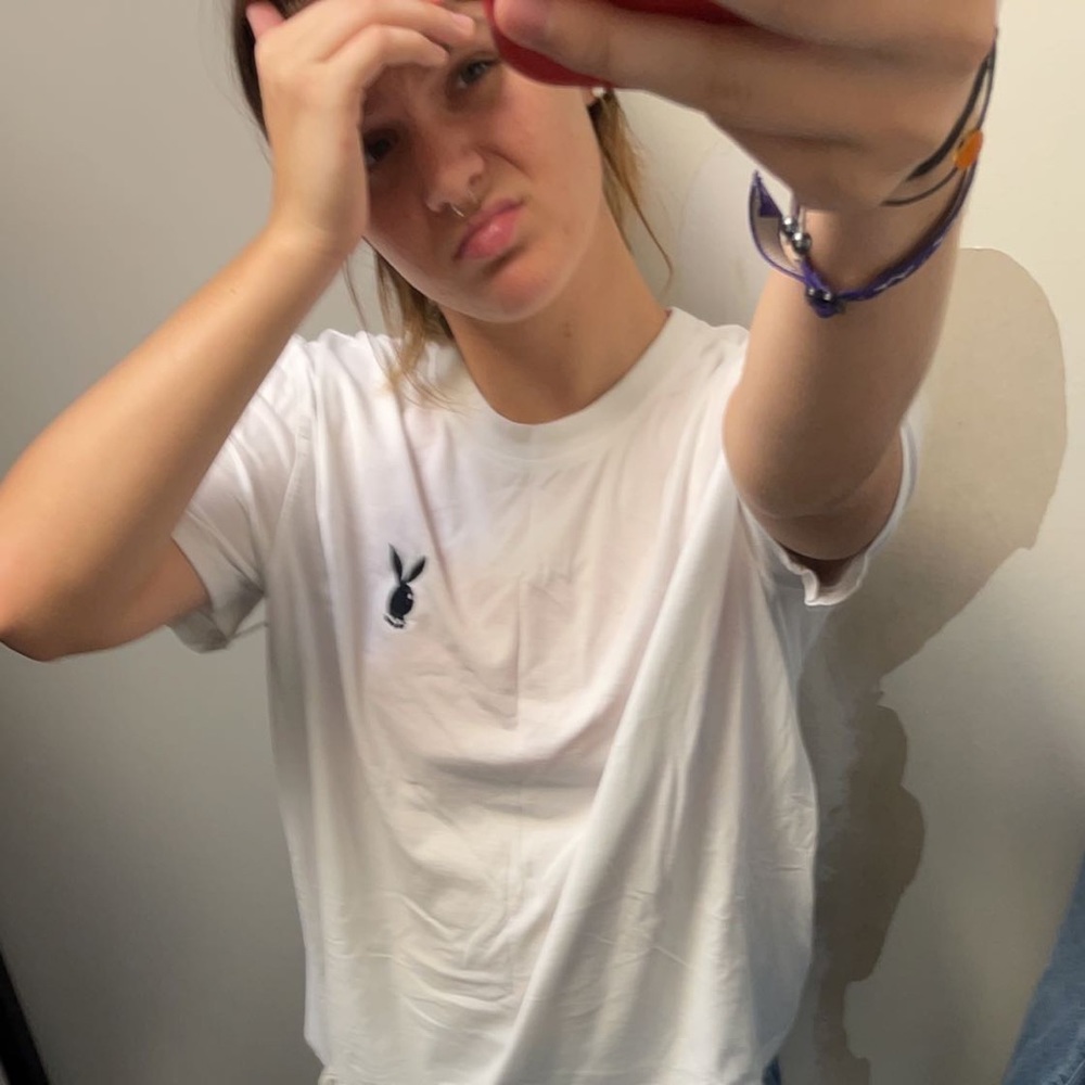 Meet your Posher, Earyn